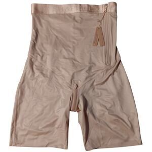 SilkSculpt Shapellx Tan High-Waisted Short Zipper Size XL NEW w tags